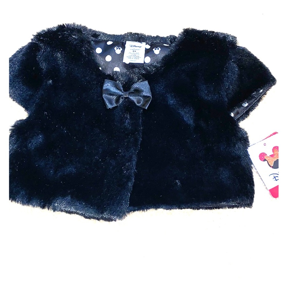 Black crop fur jacket